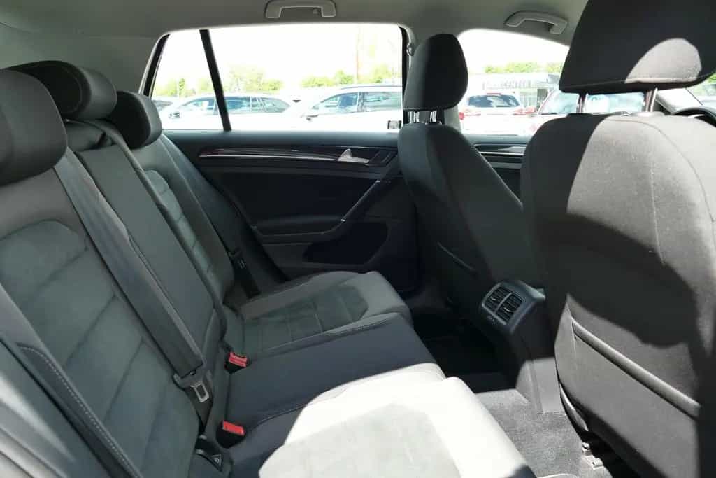 Volkswagen Golf VII 1.4 TSI Highline R-Line LED App Connect 12/2017-photo-25