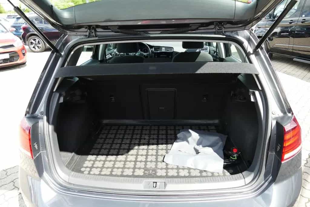 Volkswagen Golf VII 1.4 TSI Highline R-Line LED App Connect 12/2017-photo-26