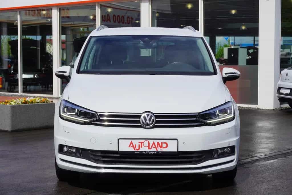 Volkswagen Touran 1.8 Highline Totwinkel ACC AHK Spurhalte 01/2017-photo-1