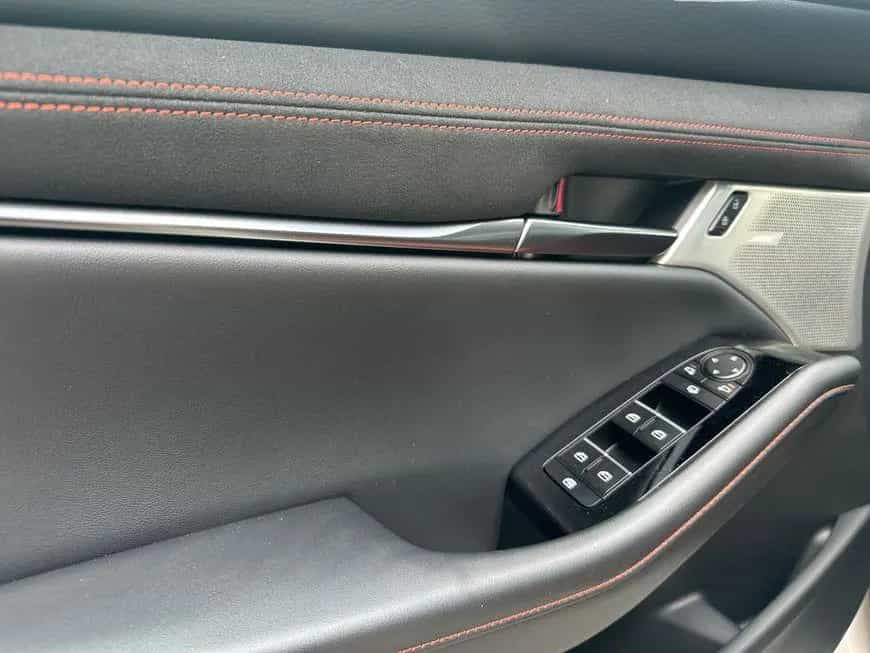Mazda 3 e-SKYACTIV-G 140 M HYBRID Aut. NAGISA 05/2026-photo-14