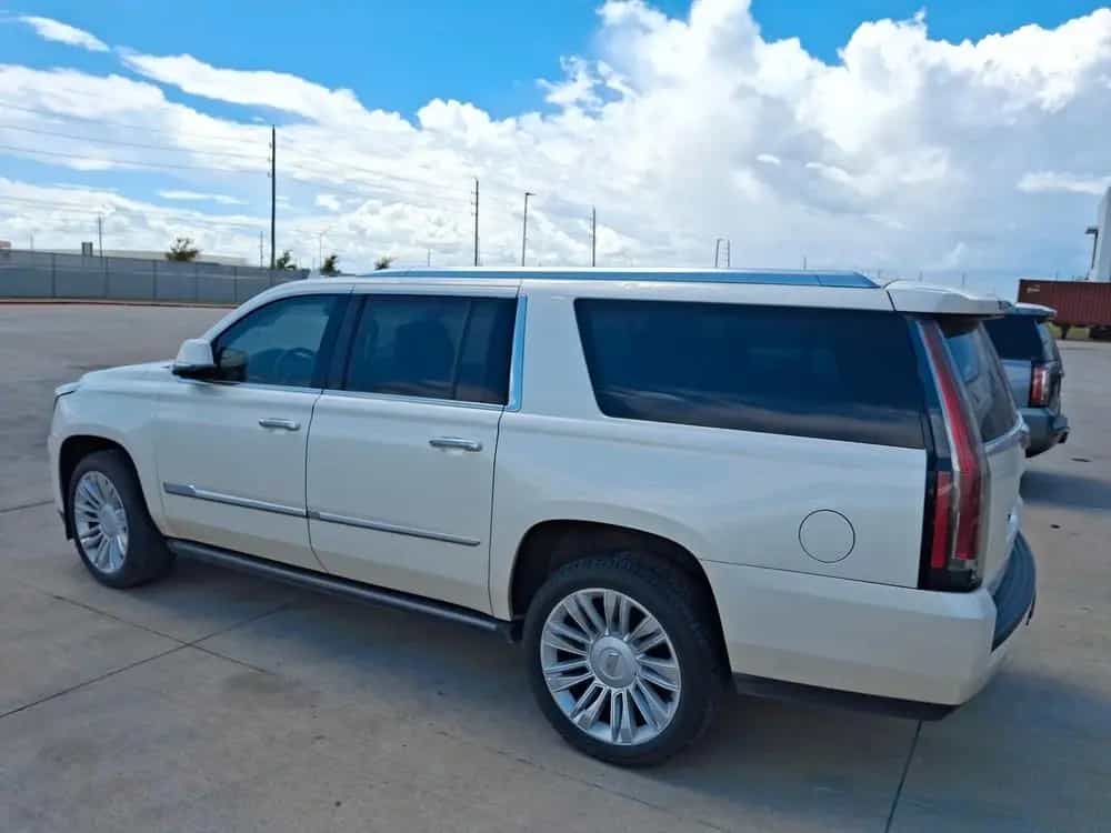 Cadillac Escalade 6.2 V8 Platinum Autom. Platinum 06/2015-photo-3