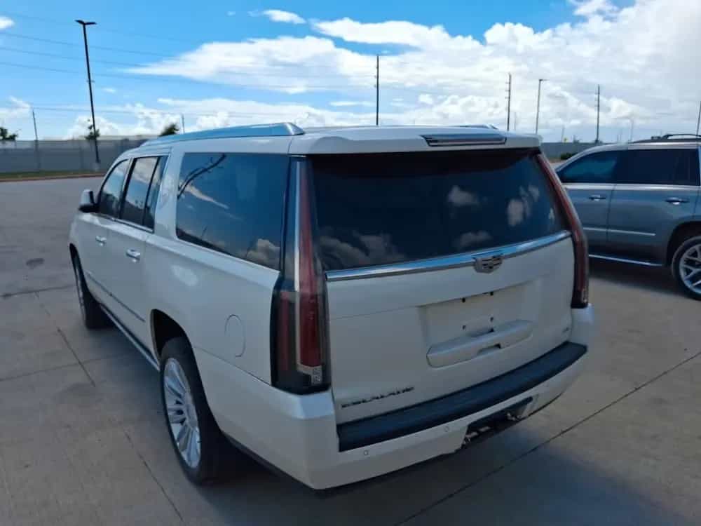 Cadillac Escalade 6.2 V8 Platinum Autom. Platinum 06/2015-photo-4