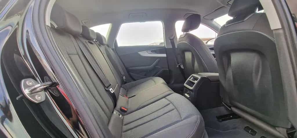 Audi A4 Avant 35 TDI LED, Soundsystem, Scheckheft 03/2022-photo-14