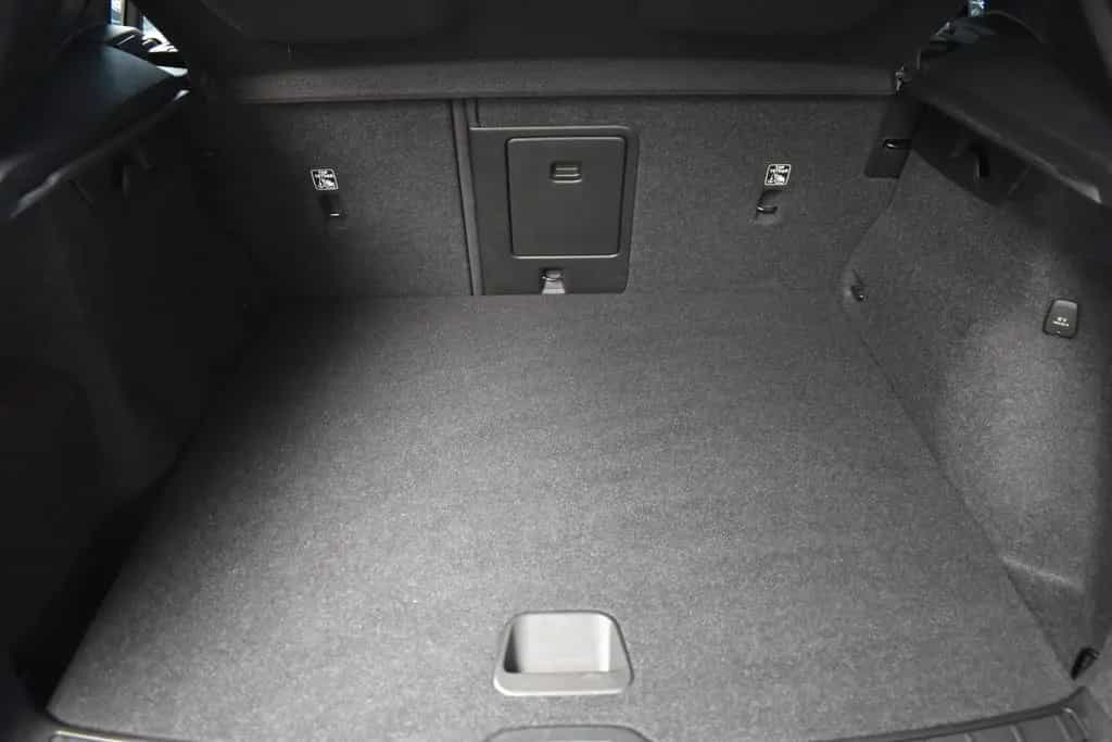 Volvo XC40 Momentum Pro*LED*SHZ*DIGITAL*PDC*ALU* 03/2022-photo-7