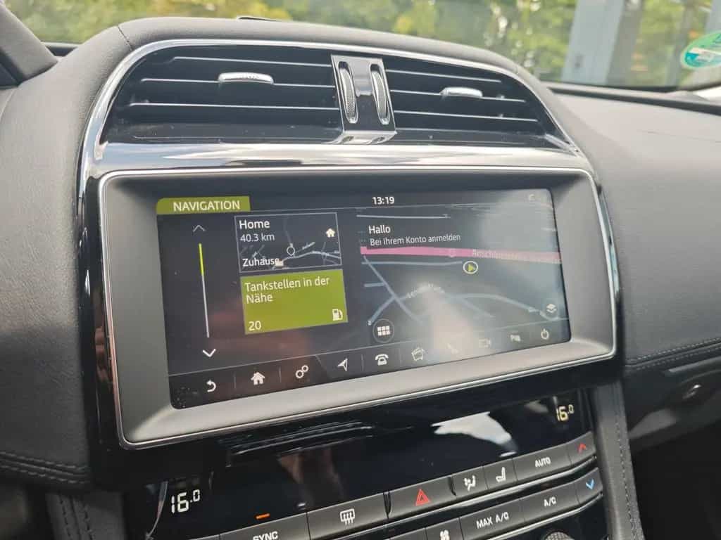 Jaguar F-Pace PRESTIGE AWD*VOLL-LED*LEDER*SHZ *KAMERA* 09/2020-photo-23