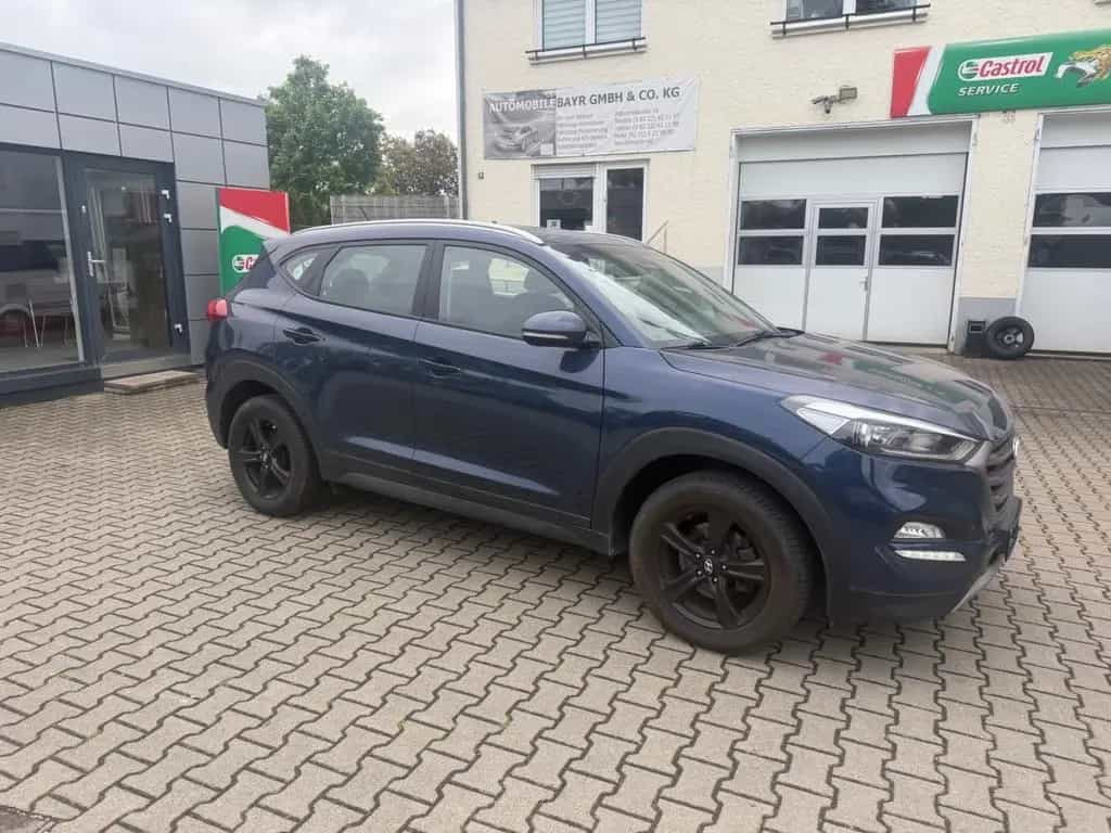 Hyundai TUCSON blue Trend 2WD Winterpaket 02/2017-photo-1