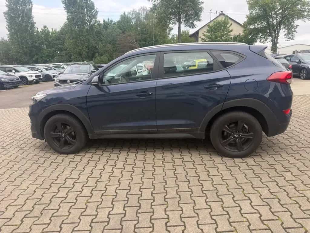 Hyundai TUCSON blue Trend 2WD Winterpaket 02/2017-photo-10