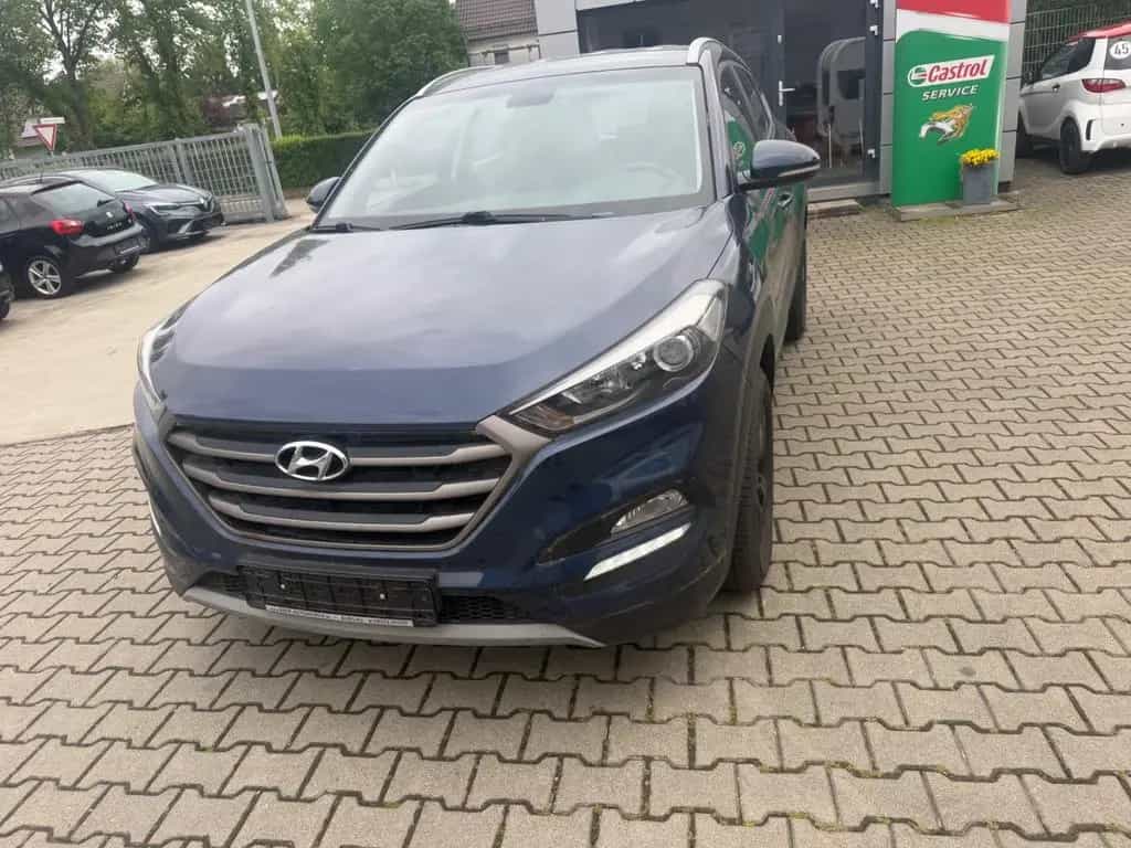 Hyundai TUCSON blue Trend 2WD Winterpaket 02/2017-photo-14