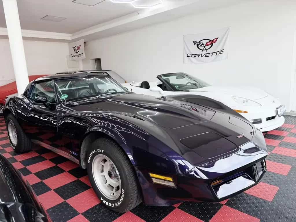 Corvette C3 *H Kennzeichen**Neu TÜV** 07/1981-photo-0