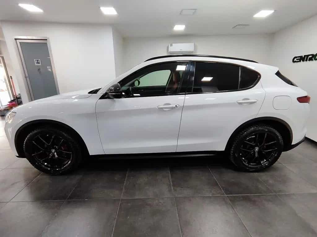Alfa Romeo Stelvio 2.2 Turbodiesel 190 CV AT8 Su 05/2019-photo-4