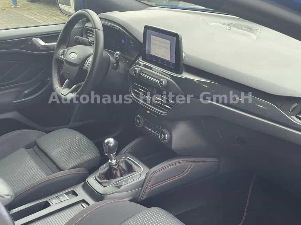 Ford Focus ST-Line X / 155PS+ACC+B&O+e.Klappe 05/2021-photo-10