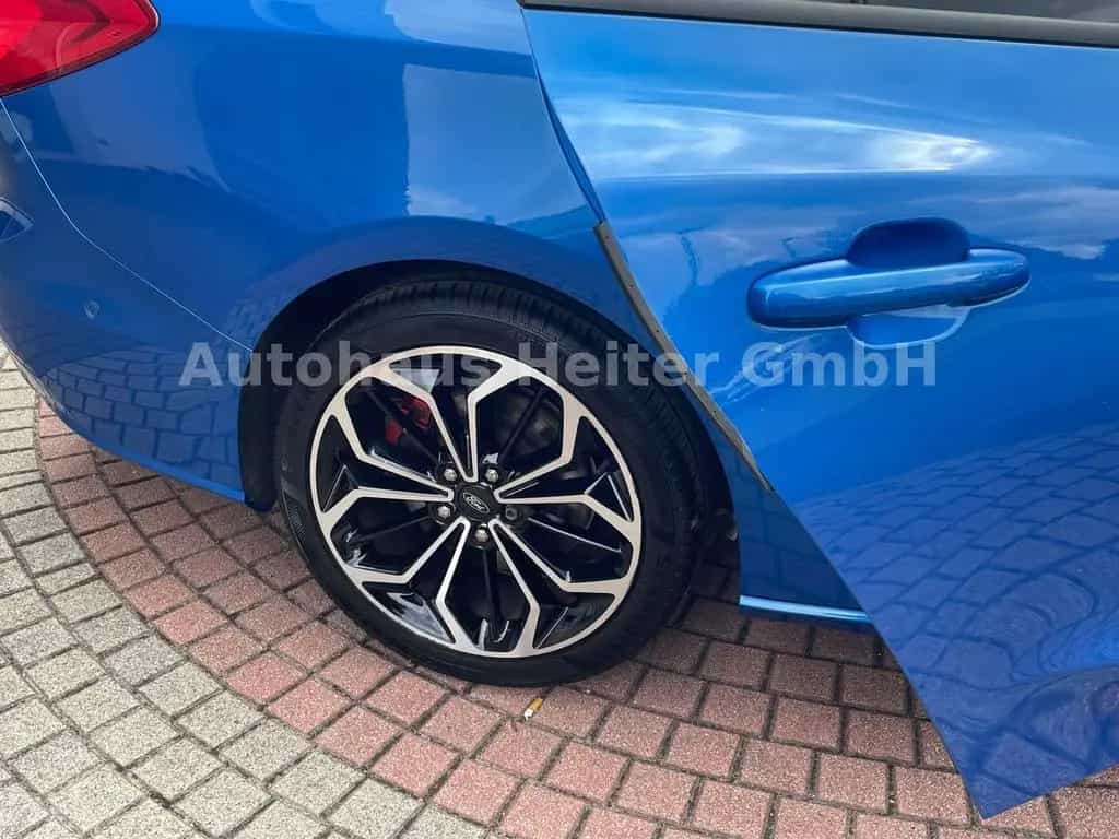 Ford Focus ST-Line X / 155PS+ACC+B&O+e.Klappe 05/2021-photo-11