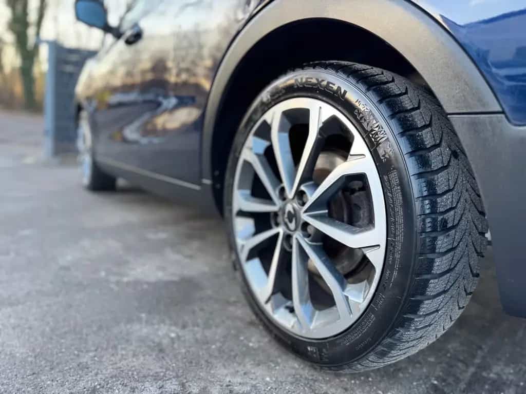 Ssangyong XLV Crystal 1.6 DI*NAVI*R-KAMERA*18 ZOLL*EURO 6* 10/2016-photo-10