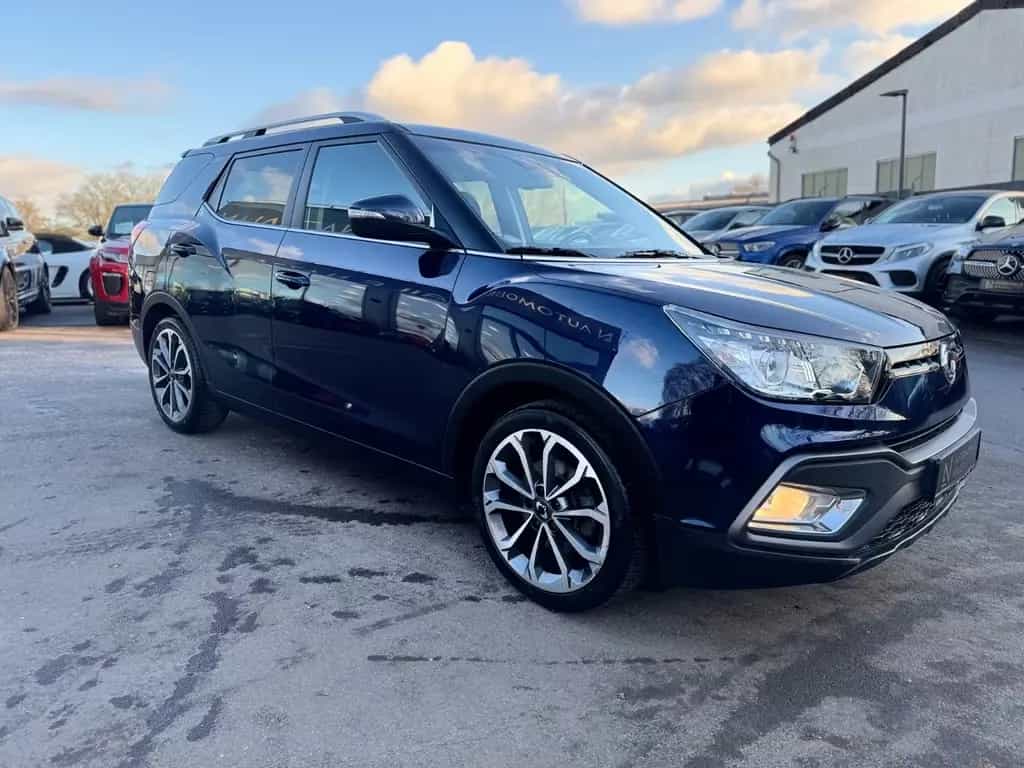 Ssangyong XLV Crystal 1.6 DI*NAVI*R-KAMERA*18 ZOLL*EURO 6* 10/2016-photo-4