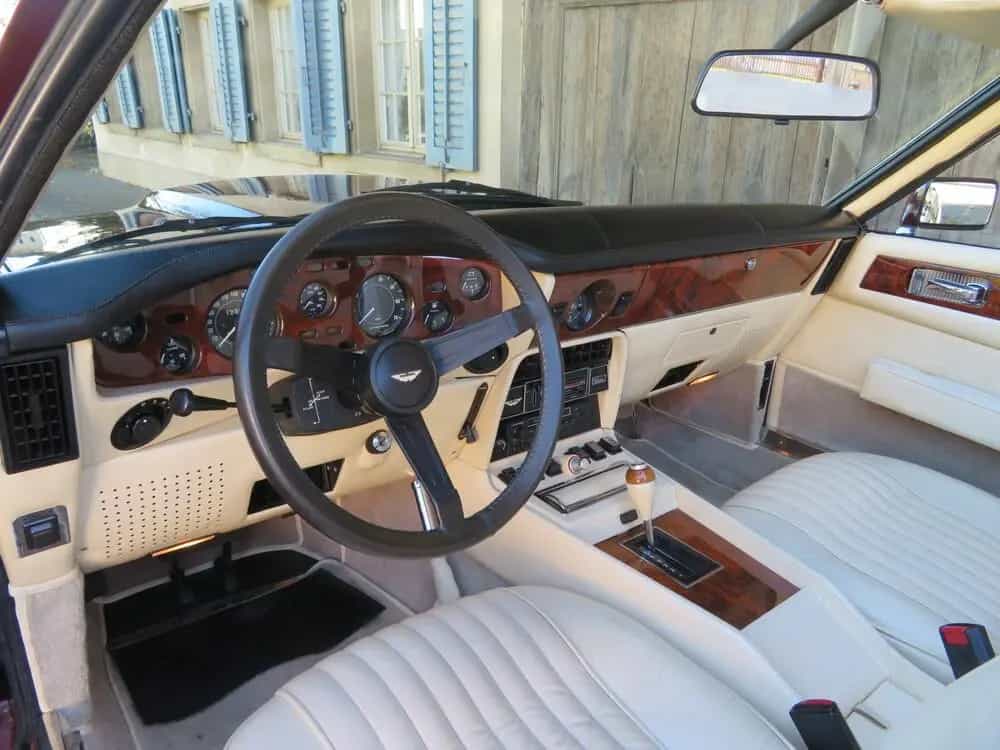 Aston Martin Other V8 Volante 04/1980-photo-13