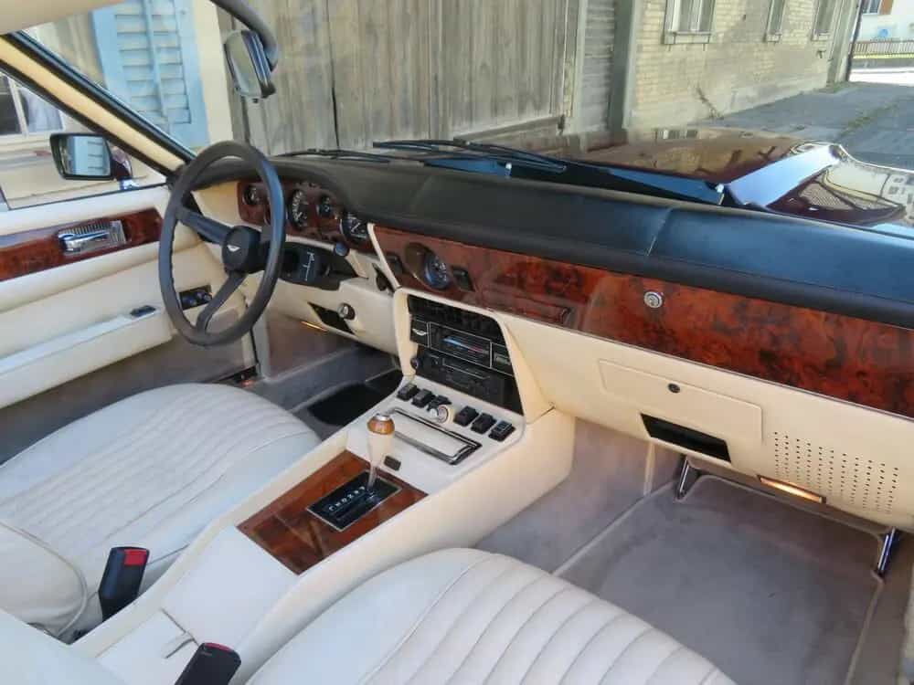 Aston Martin Other V8 Volante 04/1980-photo-14