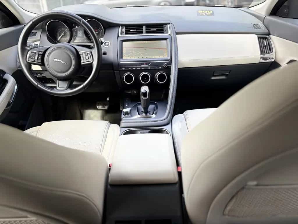 Jaguar E-Pace S AWD*LEDER*NAVI*LED*R-KAMERA*TOP* 06/2018-photo-20