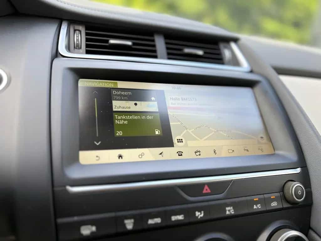 Jaguar E-Pace S AWD*LEDER*NAVI*LED*R-KAMERA*TOP* 06/2018-photo-23