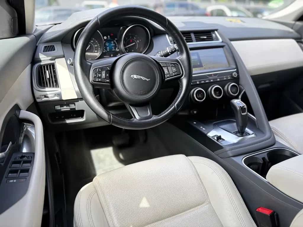 Jaguar E-Pace S AWD*LEDER*NAVI*LED*R-KAMERA*TOP* 06/2018-photo-26