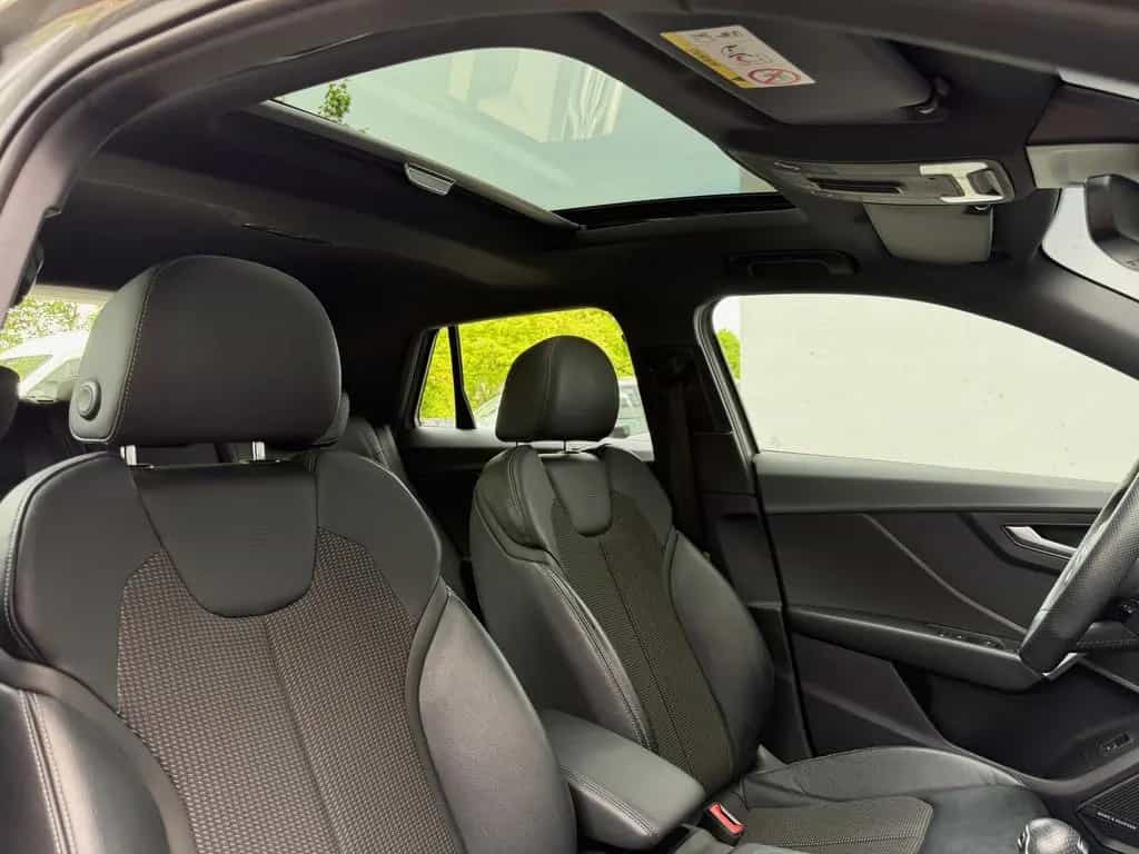 Audi Q2 S-Line LED Virtual Pano Bang&Olufsen RüKamera 07/2018-photo-29
