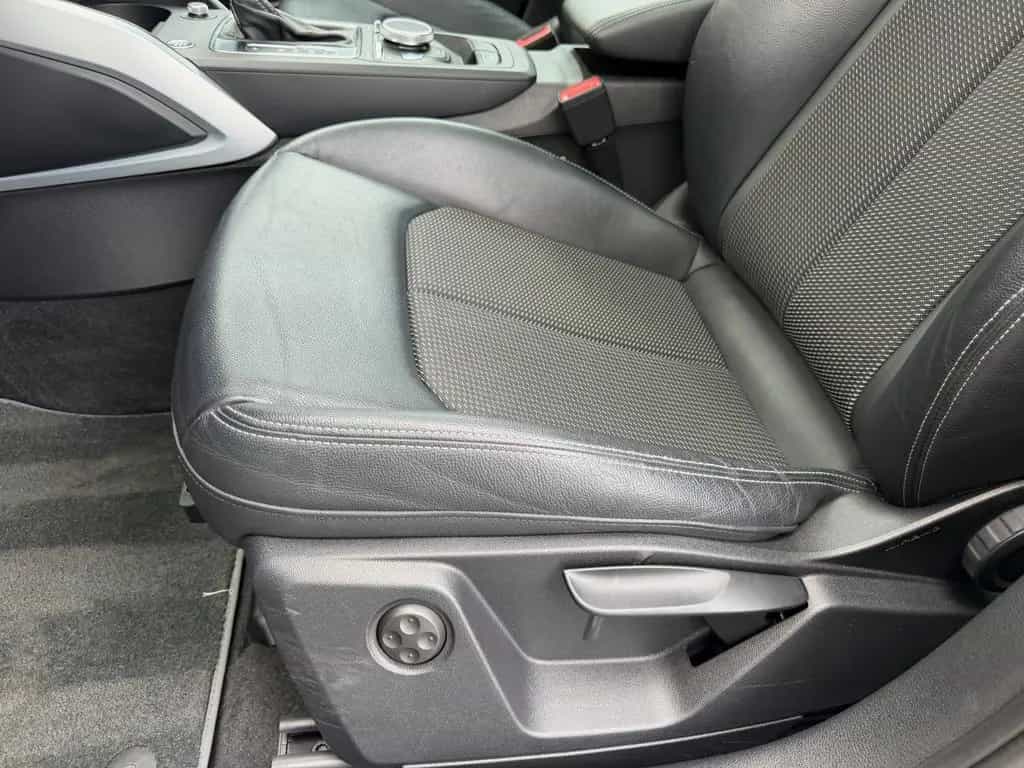 Audi Q2 S-Line LED Virtual Pano Bang&Olufsen RüKamera 07/2018-photo-32
