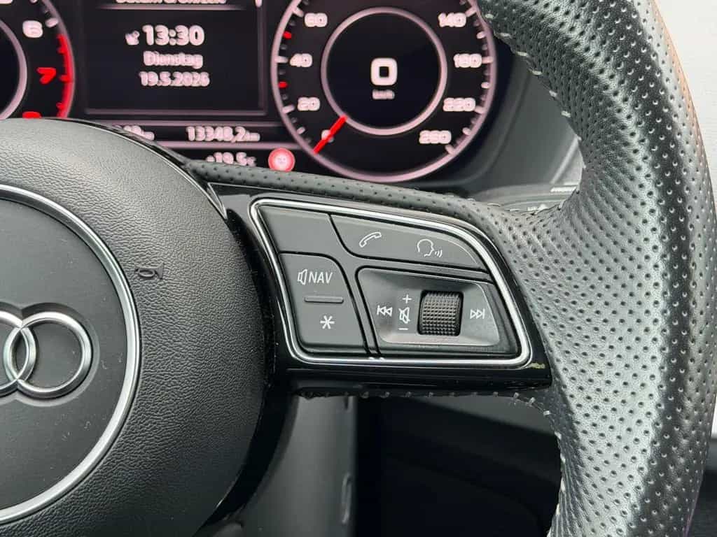 Audi Q2 S-Line LED Virtual Pano Bang&Olufsen RüKamera 07/2018-photo-34