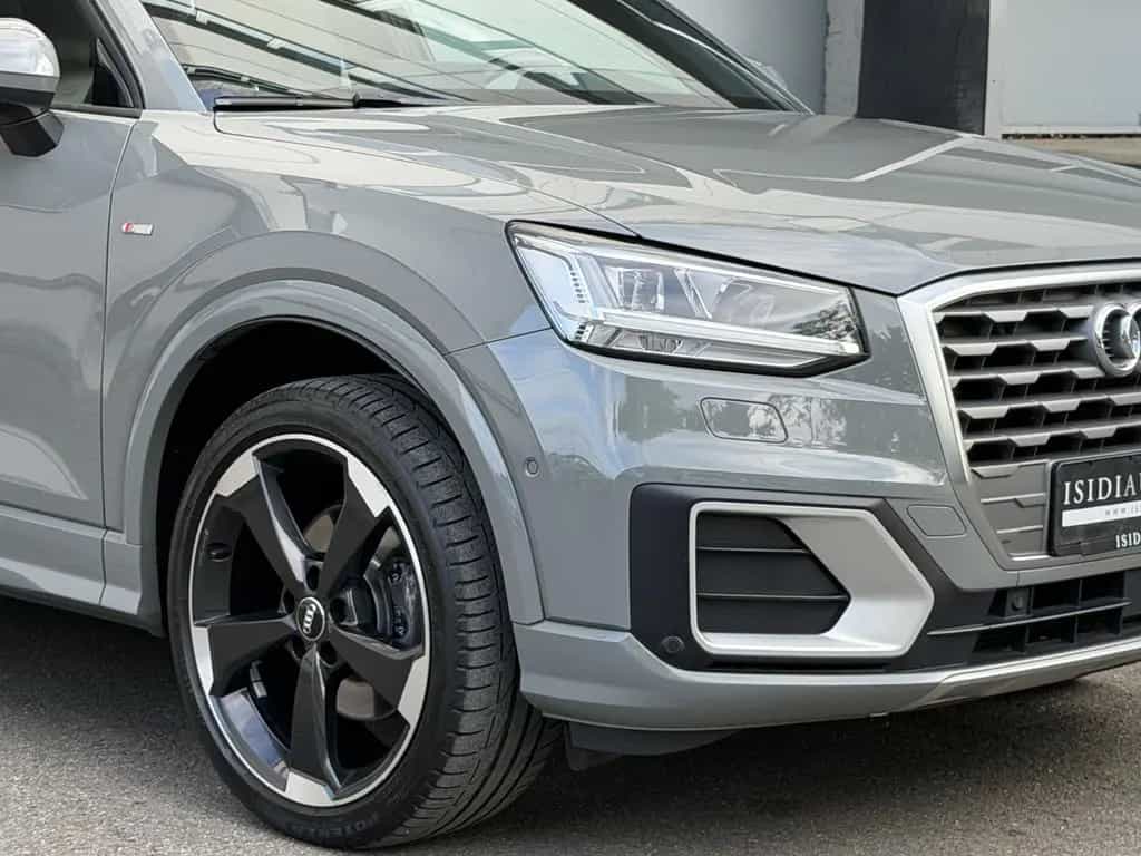 Audi Q2 S-Line LED Virtual Pano Bang&Olufsen RüKamera 07/2018-photo-36