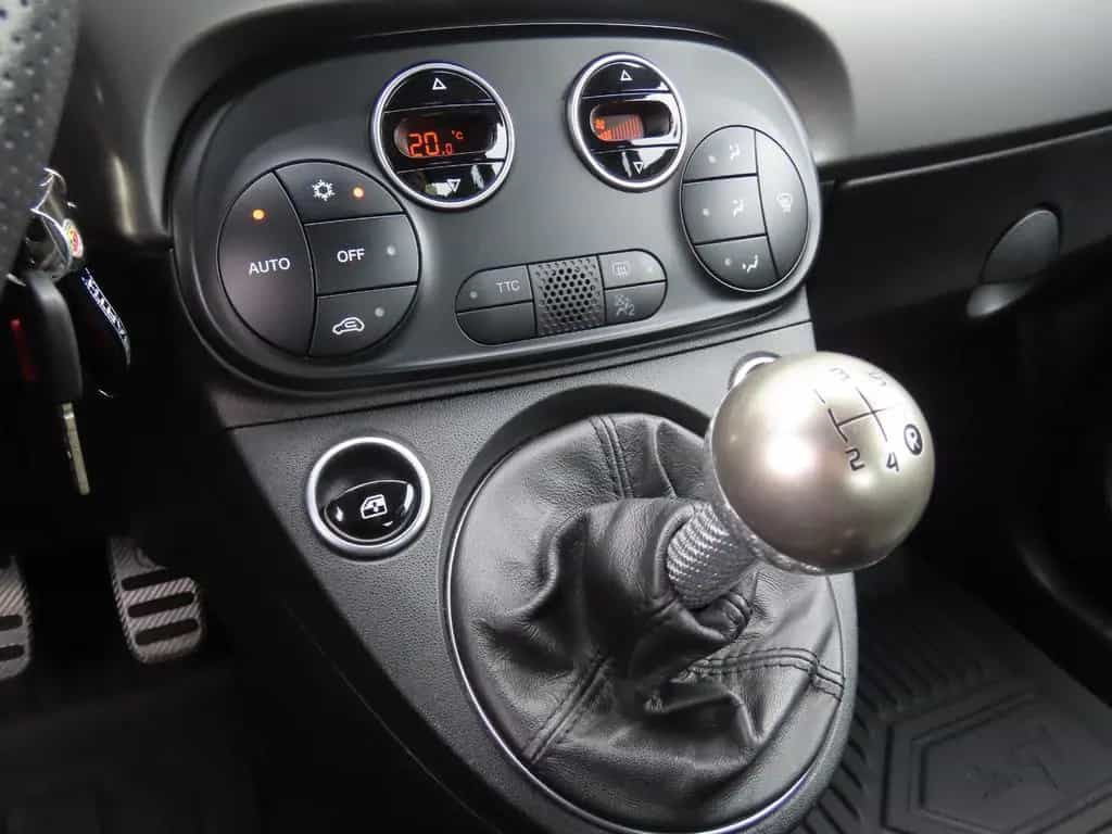 Abarth 595C 1.4 T-Jet 16V Estetico Paket Sport-AGA 03/2017-photo-8