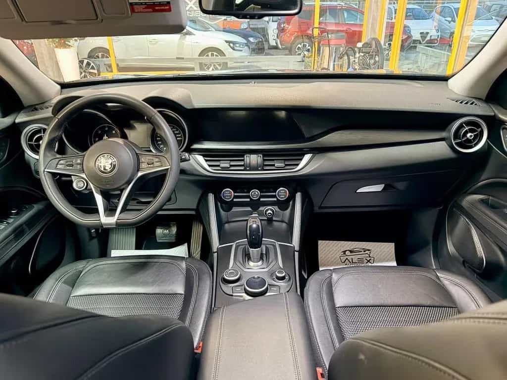 Alfa Romeo Stelvio 2.2Td 150cv Aut E6 09/2017-photo-7