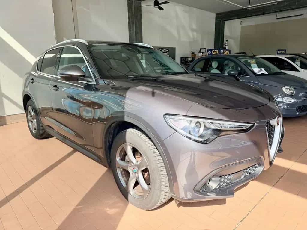 Alfa Romeo Stelvio 2.2 Td 210 CV Q4 E6 07/2018-photo-1