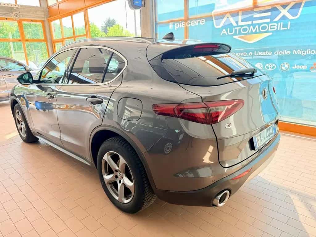 Alfa Romeo Stelvio 2.2 Td 210 CV Q4 E6 07/2018-photo-3