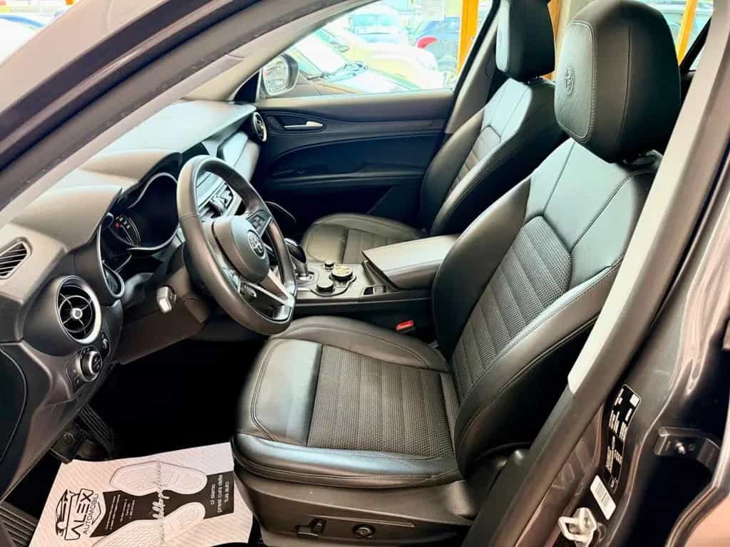 Alfa Romeo Stelvio 2.2 Td 210 CV Q4 E6 07/2018-photo-4