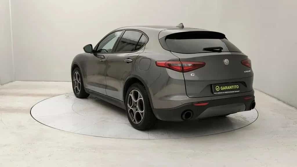 Alfa Romeo Stelvio 2.2 Turbodiesel 190 CV AT8 Q4 03/2022-photo-5