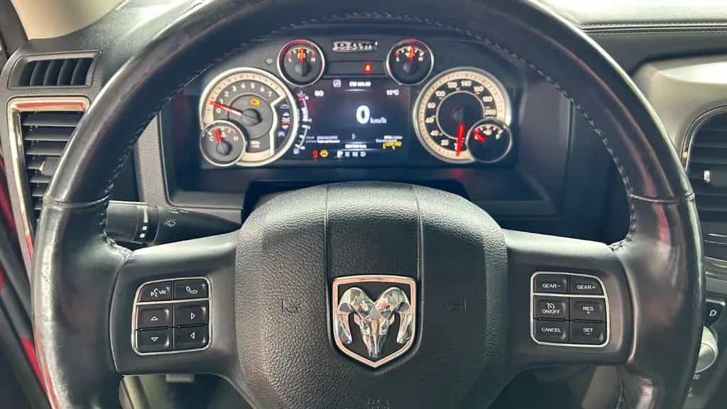 Dodge RAM 1500*AHK*Navi* 02/2015-photo-18