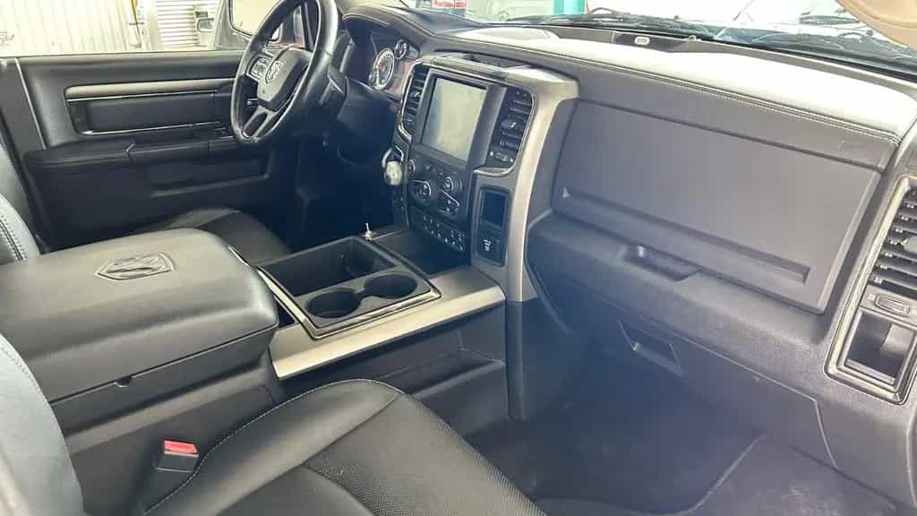 Dodge RAM 1500*AHK*Navi* 02/2015-photo-9