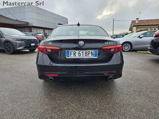 Alfa Romeo Giulia ALFA ROMEO Giulia Giulia 2.2 t Super Q4 180cv aw 06/2018-photo-6
