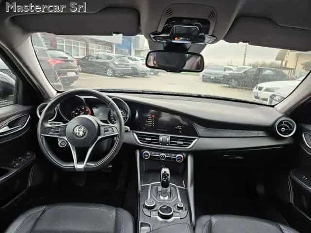 Alfa Romeo Giulia ALFA ROMEO Giulia Giulia 2.2 t Super Q4 180cv aw 06/2018-photo-8