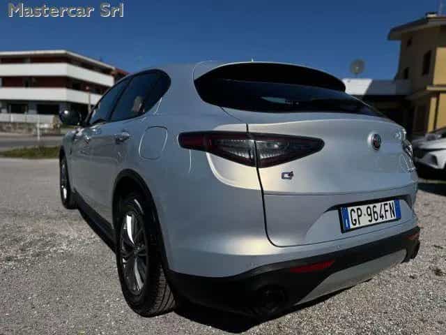 Alfa Romeo Stelvio ALFA ROMEO Stelvio 2.2 t Super Q4 210cv auto TG: 05/2023-photo-5