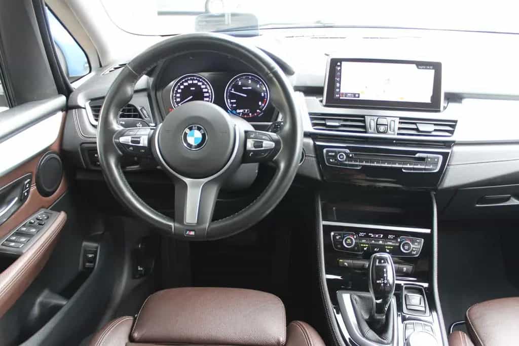 BMW 220 Gran Tourer 220xd GT Sport NAVI, LED, KAM, ACC, AHK, 7-Sitze 06/2019-photo-14