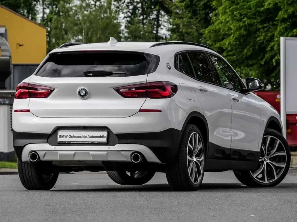 BMW X2 xDrive20d A HUD PANO AHK RFK NAVI LED DAB LM 02/2022-photo-1
