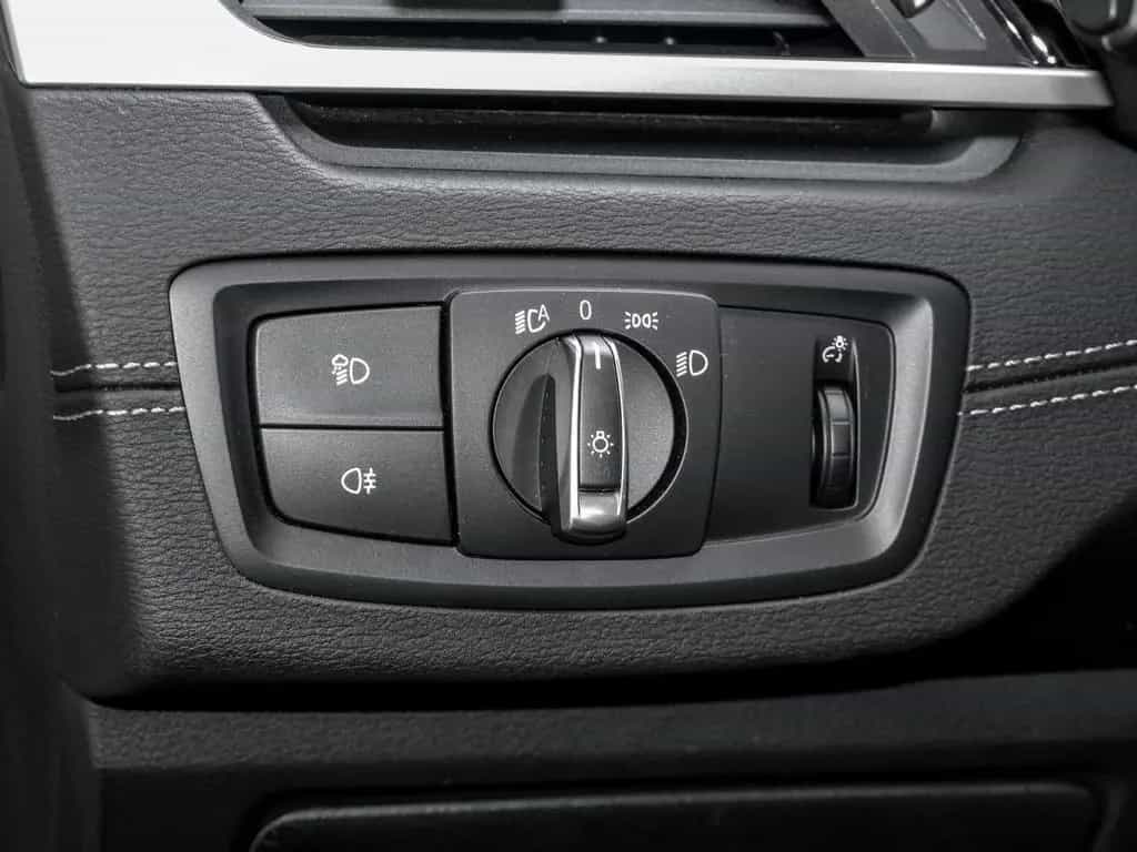 BMW X2 xDrive20d A HUD PANO AHK RFK NAVI LED DAB LM 02/2022-photo-12