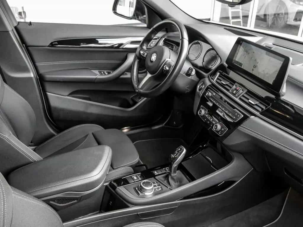 BMW X2 xDrive20d A HUD PANO AHK RFK NAVI LED DAB LM 02/2022-photo-2