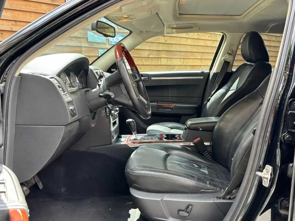 Chrysler 300C 3.0 CRD SHZ Leder Xenon AHK Klima Schiebed 03/2008-photo-17