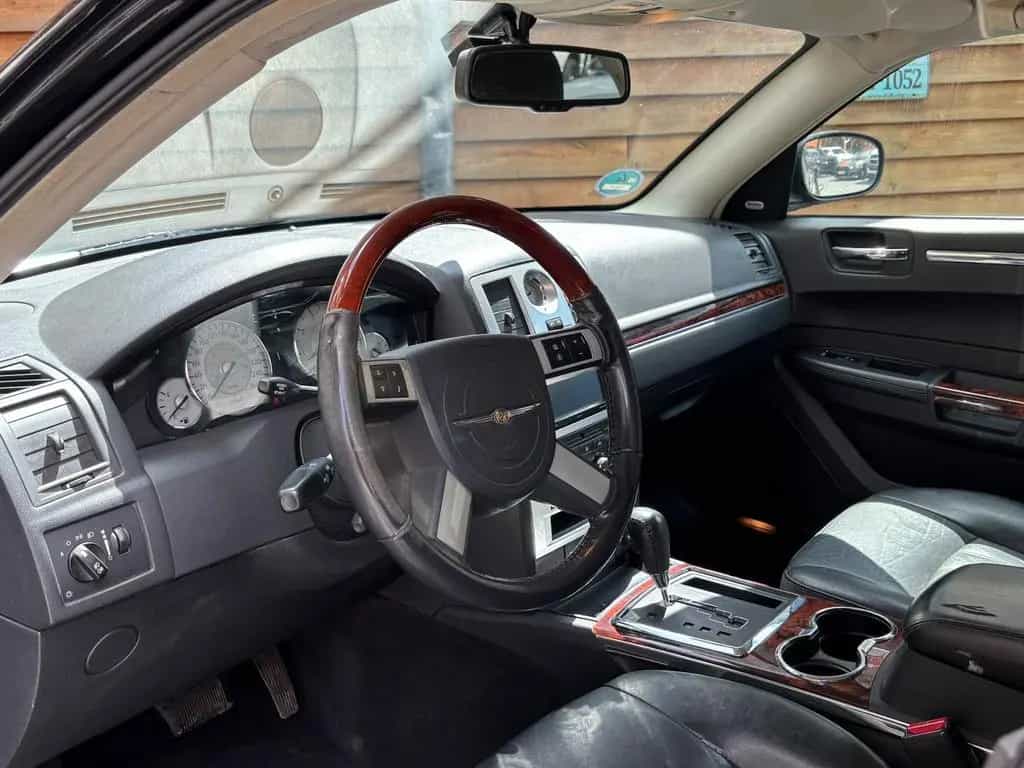 Chrysler 300C 3.0 CRD SHZ Leder Xenon AHK Klima Schiebed 03/2008-photo-18