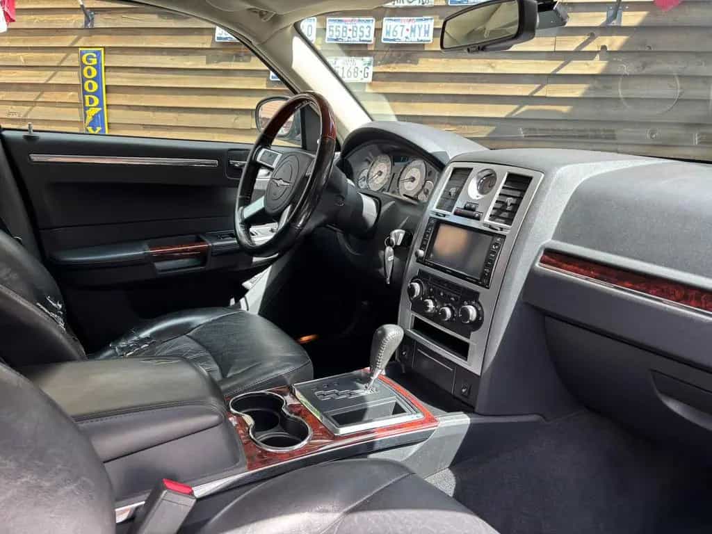 Chrysler 300C 3.0 CRD SHZ Leder Xenon AHK Klima Schiebed 03/2008-photo-27