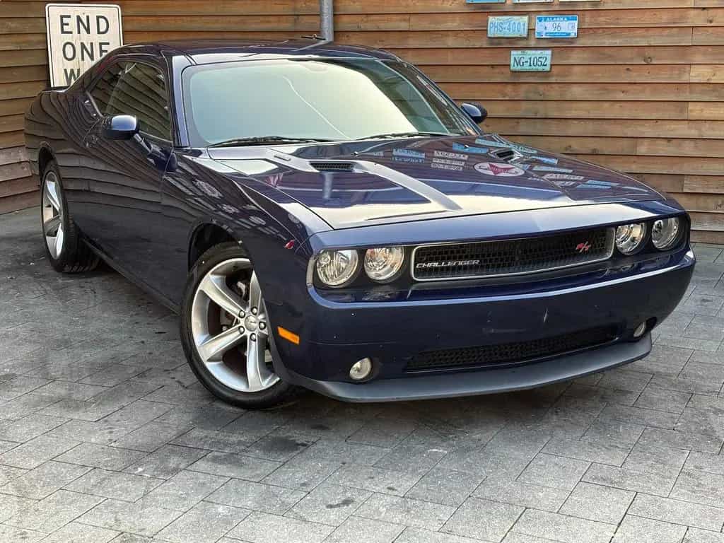 Dodge Challenger 5,7L V8 HEMI R/T Klima Alu Sport 07/2013-photo-16