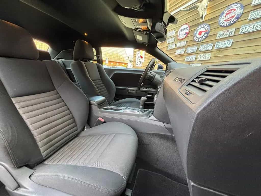 Dodge Challenger 5,7L V8 HEMI R/T Klima Alu Sport 07/2013-photo-24