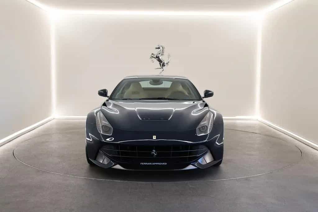 Ferrari F12 berlinetta / Blu Pozzi / Ferrari Approved 01/2013-photo-7