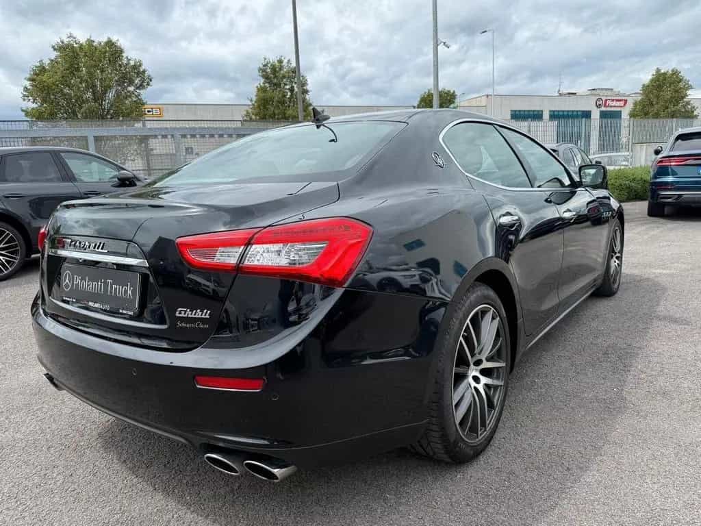 Maserati Ghibli V6 Diesel 04/2015-photo-4