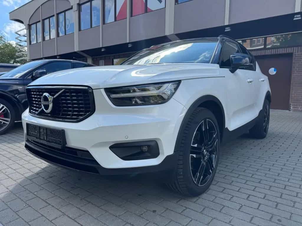 Volvo XC40 XC 40 R Design AWD PANO-STANDH.20Zoll 05/2020-photo-0